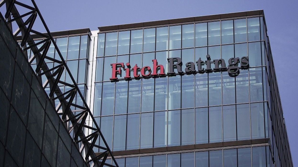 2016/08/Fitch-rating.jpg
