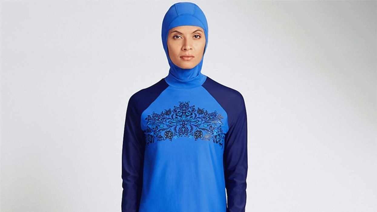 2016/08/marks-and-spencer-burkini-as-Smart-Object-1.jpg