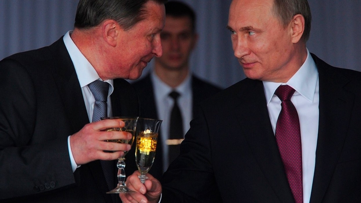 2016/08/vladimir-putin-sergei-ivanov-russia-e1471010232675.jpg