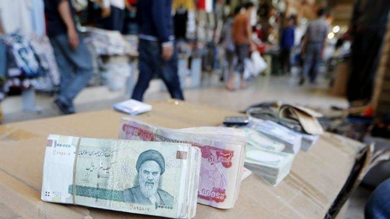 2016/09/14_09_2016_8814569_Iran_banks___Iranian_rial_ekonomia_e_Iranit.jpg