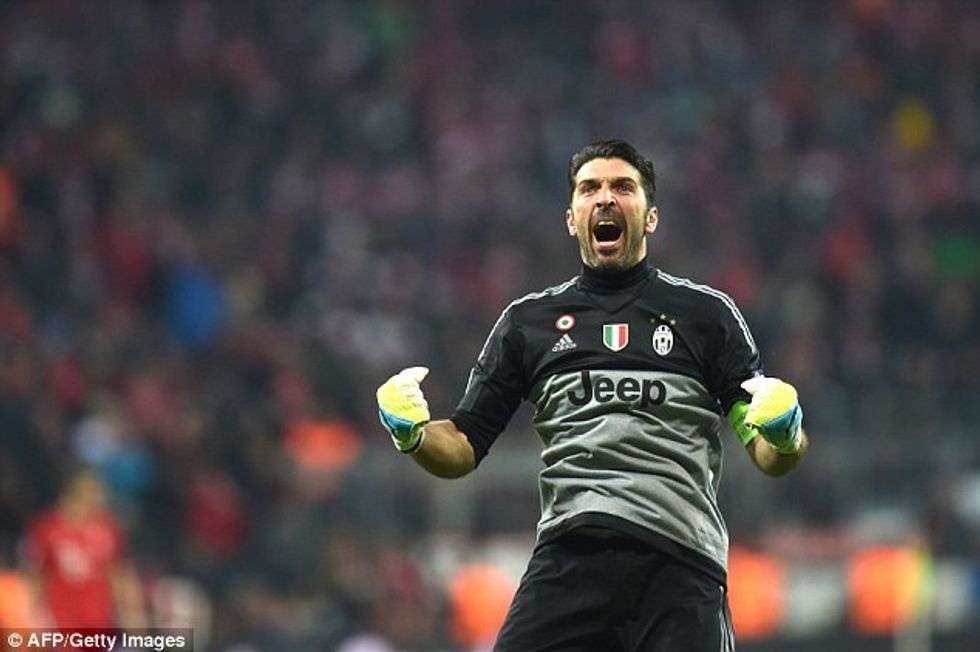 2016/09/buffon-1-1.jpg