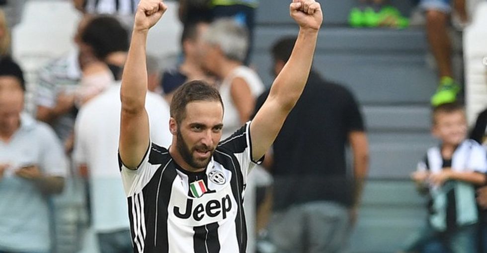 2016/09/higuain-2.jpg