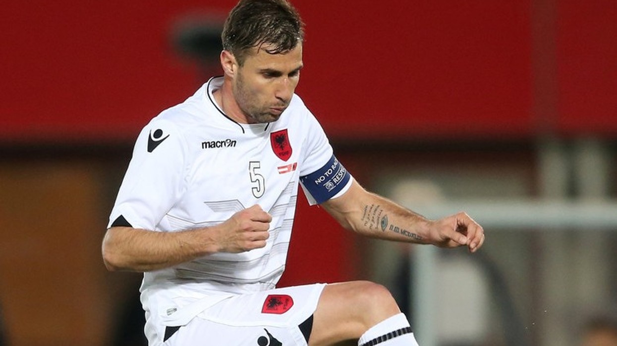 2016/09/LorikCana-3.jpg