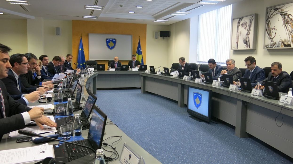2016/09/qeveria-e-kosoves.jpg