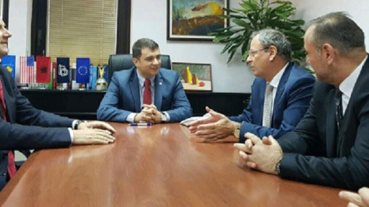 2016/10/Kuçi-priti-nje-delegacion-nga-Shqiperia.jpg