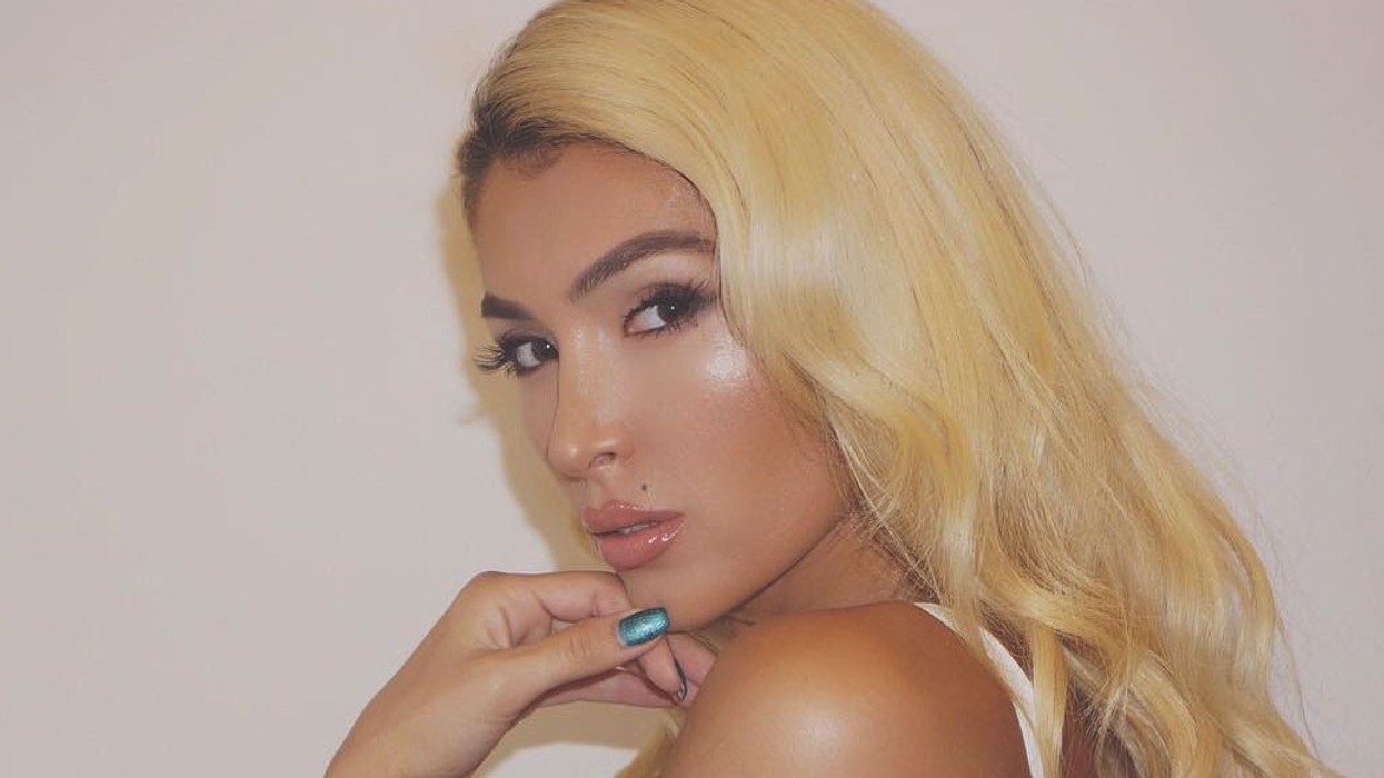 2016/10/NoraIstrefi-1.jpg