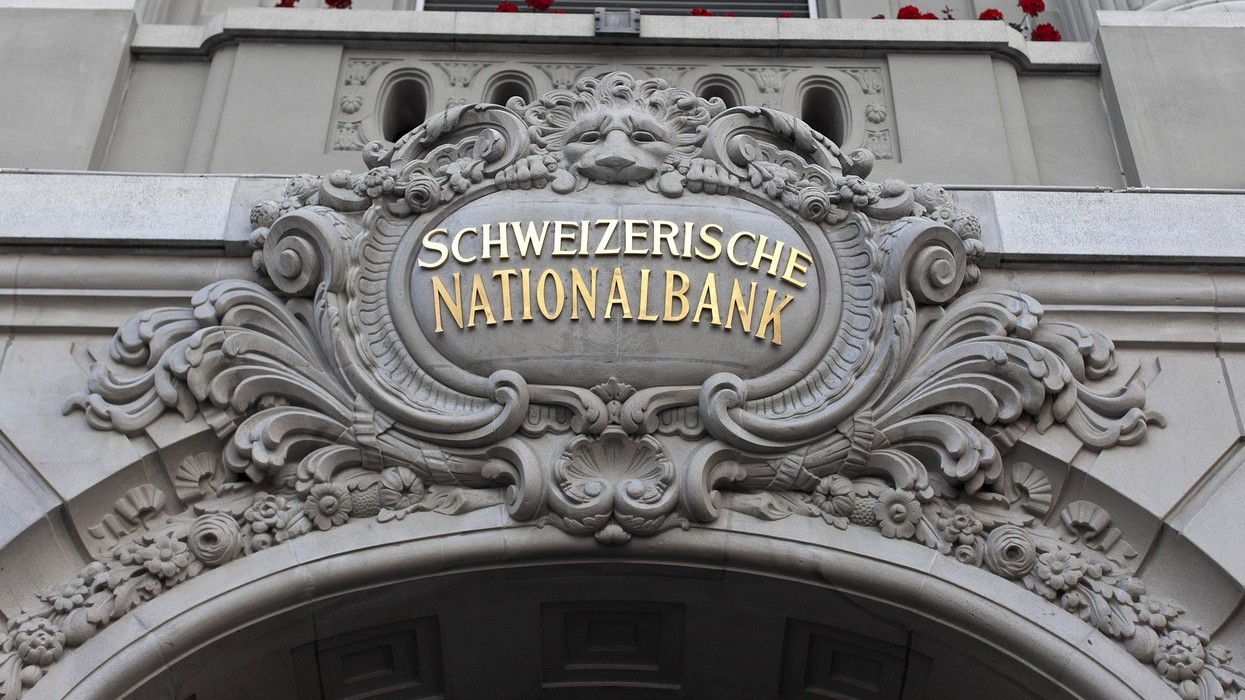 2016/10/Swiss-national-bank-e1421422318478-1940x1090-e1476690307945.jpg
