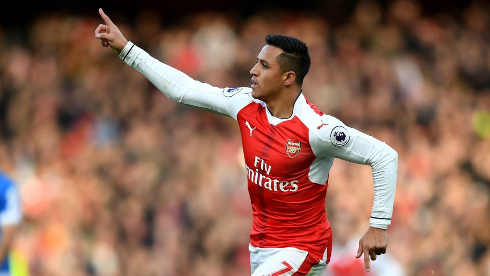 2016/11/alexis-sanches-arsenal-bournemouth_10h9v9umgen3r1ga2bu6pk2t11.jpg