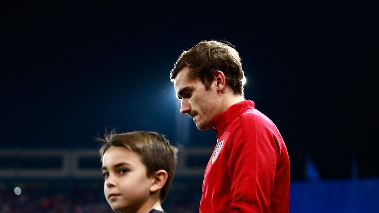2016/11/AntoineGriezmannClubAtleticodeMadrid4HwxofQ8Byxx.jpg