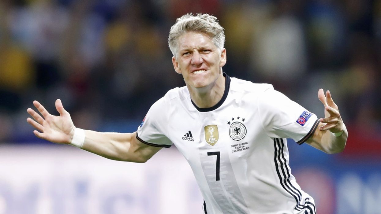 2016/11/Germany-Bastian-Schweinsteiger-e1472475304695.jpg