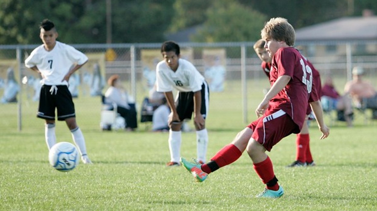 2016/11/JB14092409DV_vs_SW_Boys_Soccer_9_24_14-M.jpg