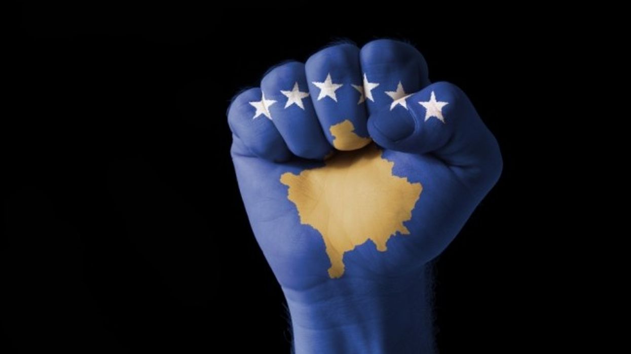2016/11/KosovoFlagFist650.jpg