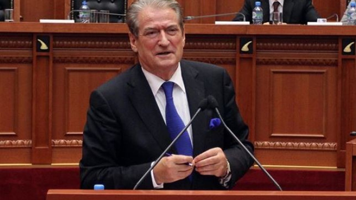 2016/11/sala.jpg