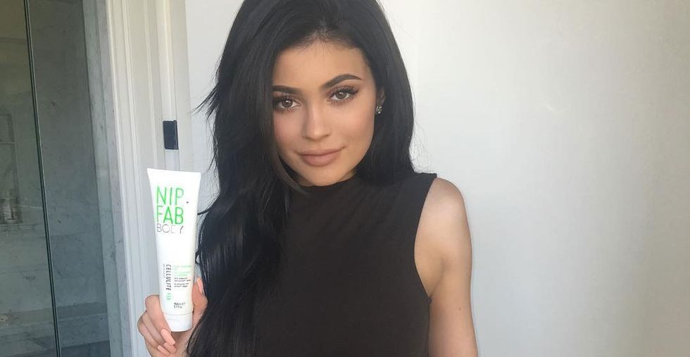 2016/12/KylieJenner.jpg