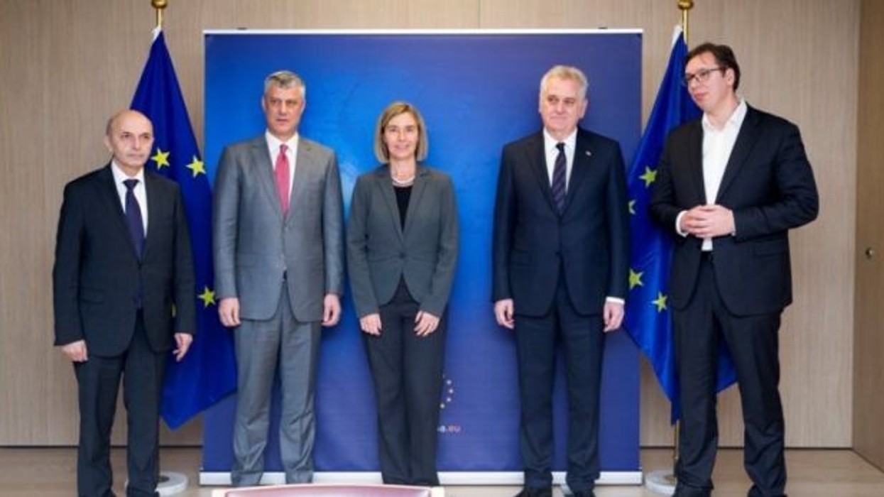 2017/01/auto-bruksel-federica-mogherini-hashim1485587021_1485588931-228777.jpg