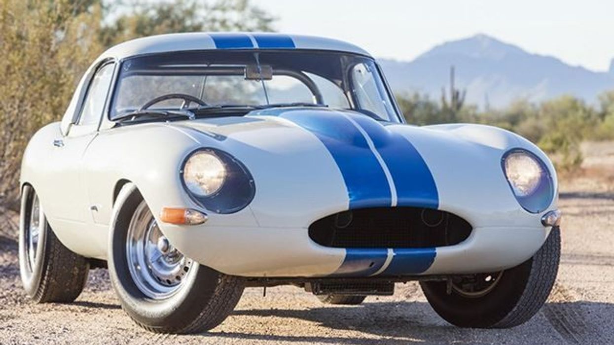 2017/01/Jaguar-E-Type-nga-edicioni-i-vetem-12-veturave-eshte-shitur-per-çmim-enorm-foto.jpg
