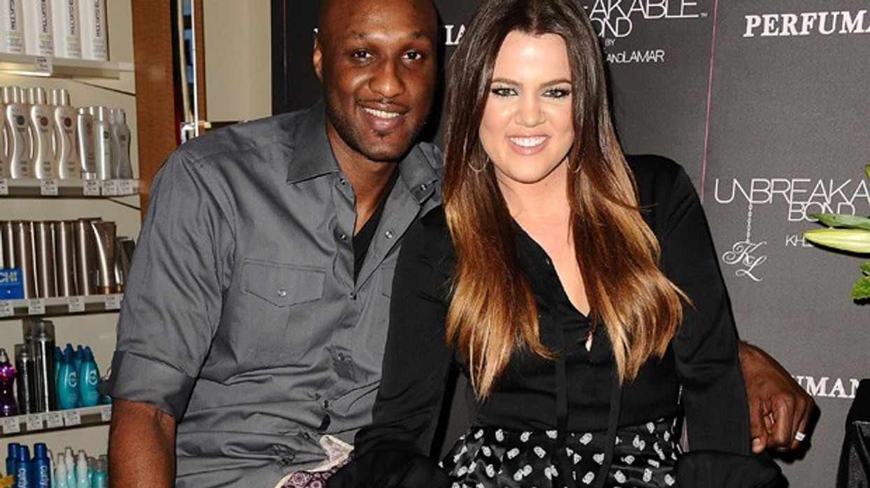2017/01/khloe-kardashian-lamar-odom-hospital-message-102015.jpg