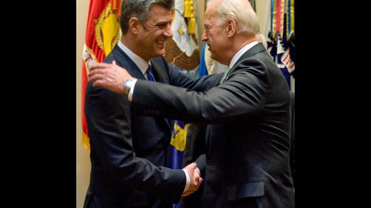 2017/01/thaci-biden-february-2009.jpg