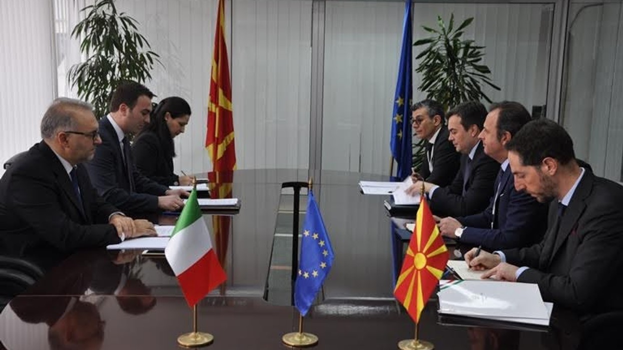 2017/02/Ademi-Amendola.jpg