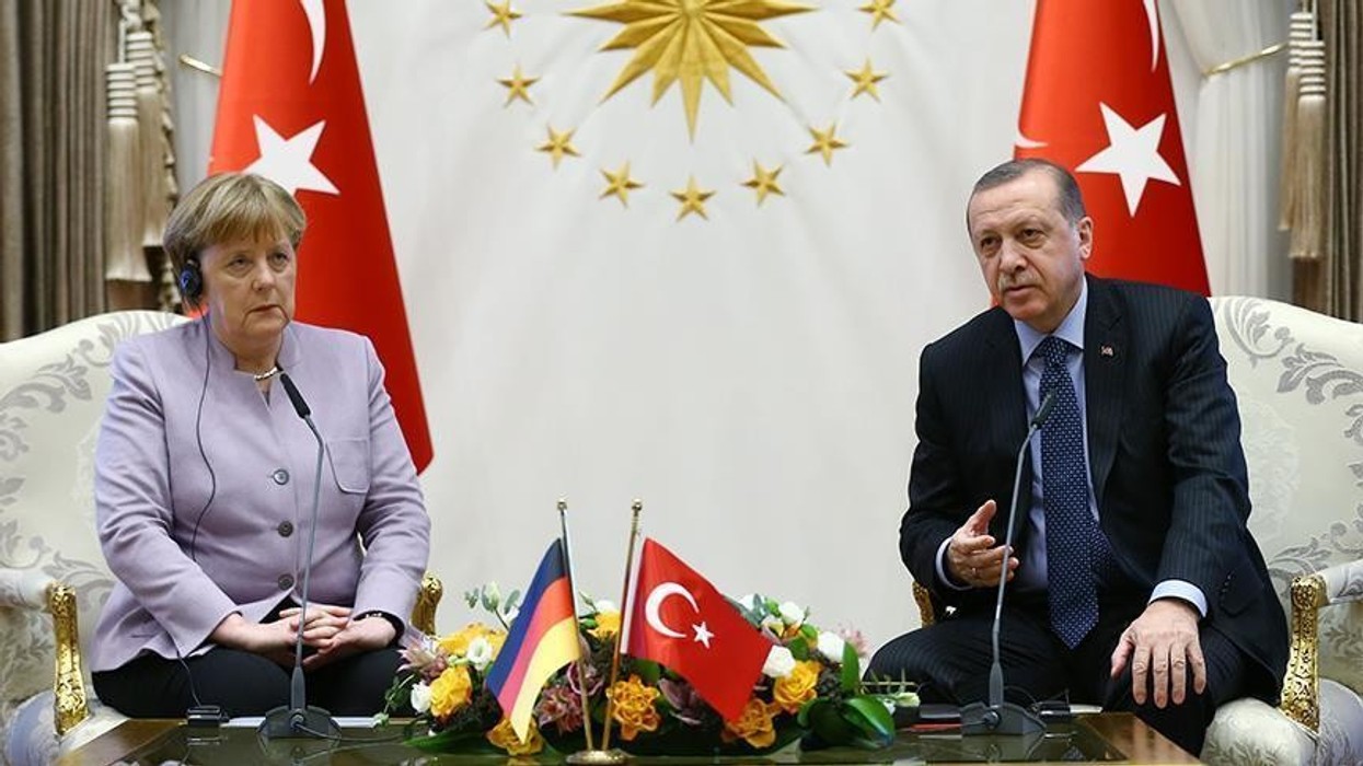 2017/02/erdogan-merkel.jpg