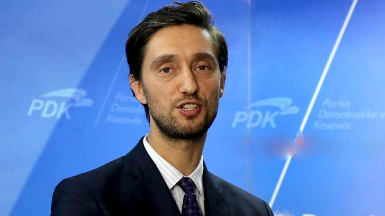 2017/02/ismaili-pdk.jpg