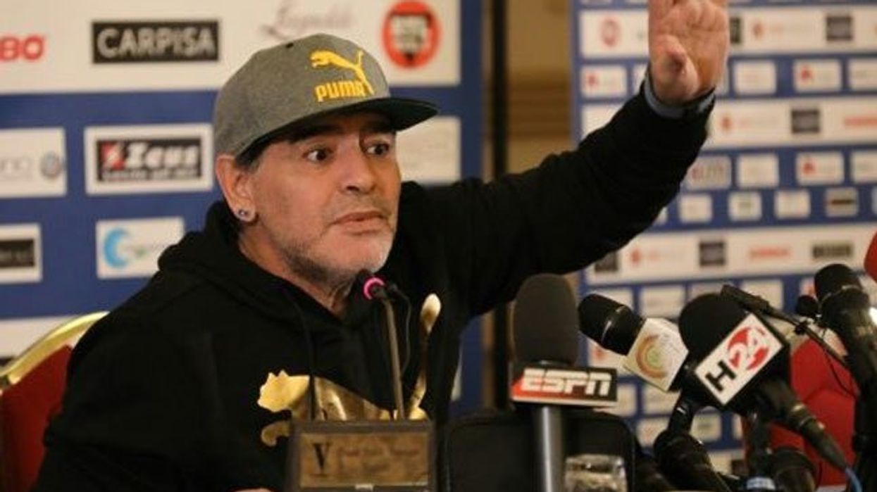 2017/02/maradona-set-for-napoli-role-if-tax-millions-settled.jpg