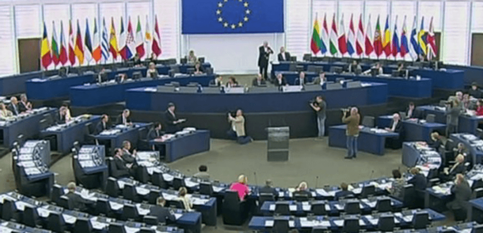 2017/02/Parlamenti-Evropian.png