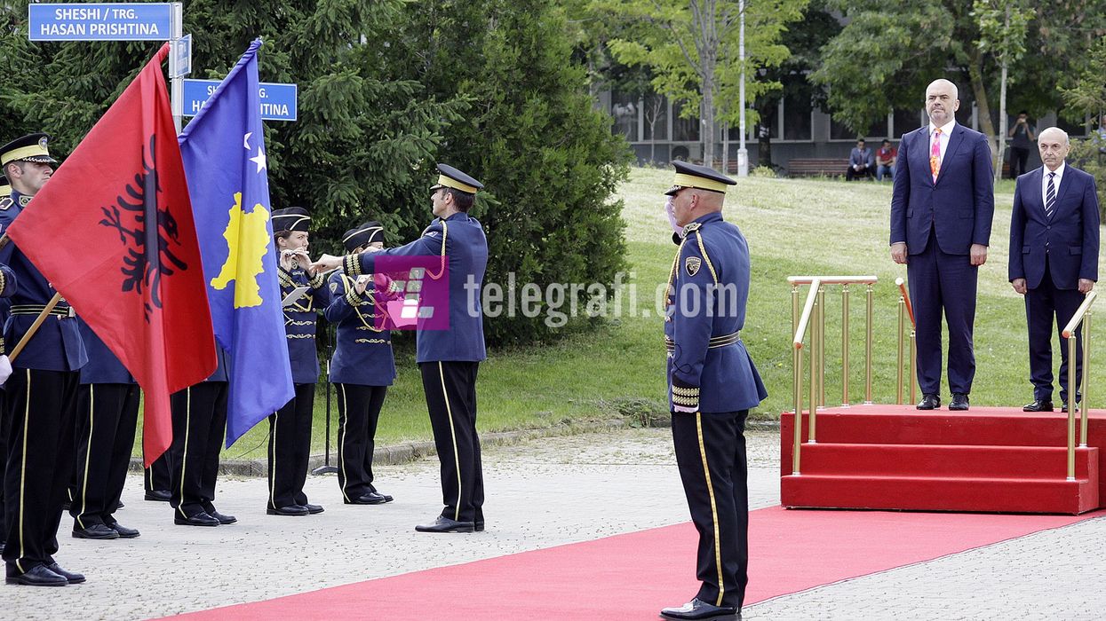 2017/03/Takimi-i-qeverive-Kosove-Shqiperi-Isa-Mustafa-e-Edi-Rama-foto-Ridvan-Slivova-14-e1490882069265.jpg