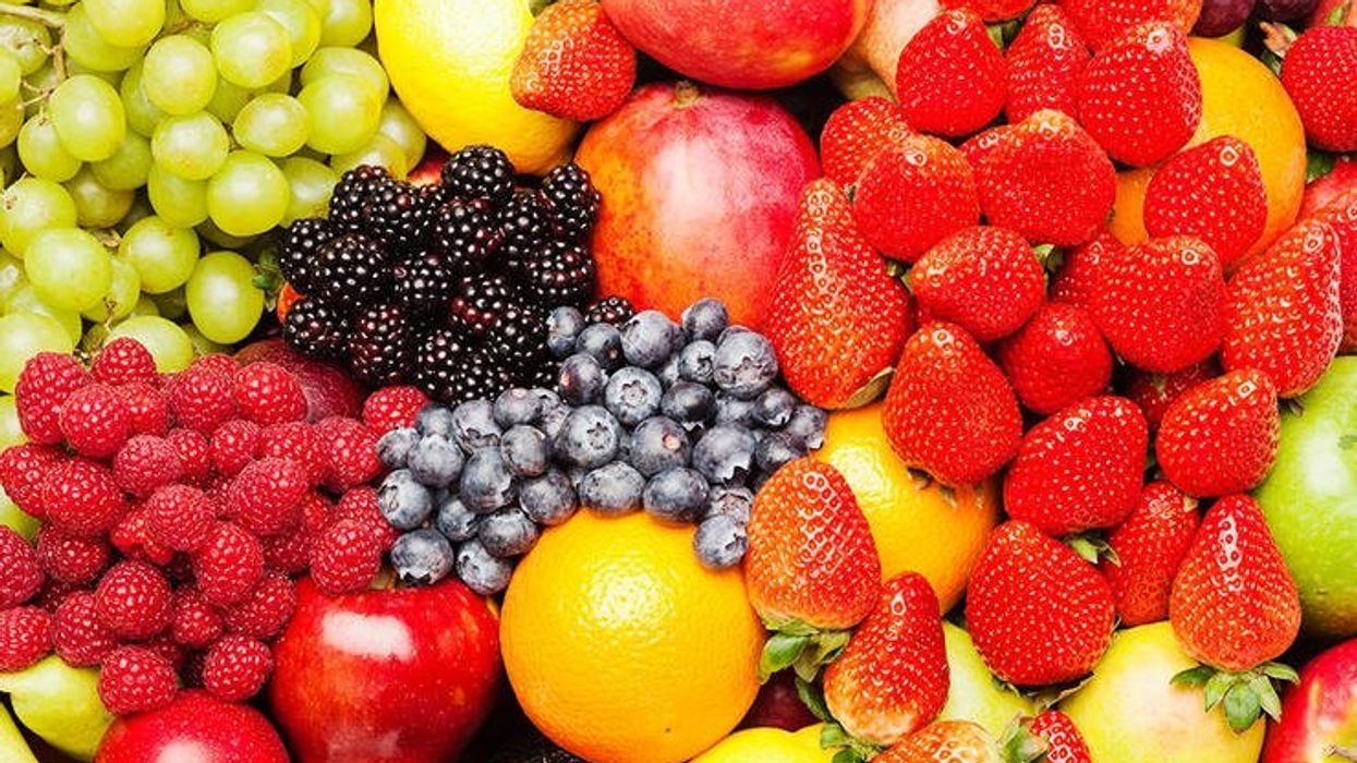Çmime të larta të frutave në tregje, qershitë arrijnë deri në 400 denarë Çmime të larta të frutave në tregje, qershitë arrijnë deri në 400 denarë