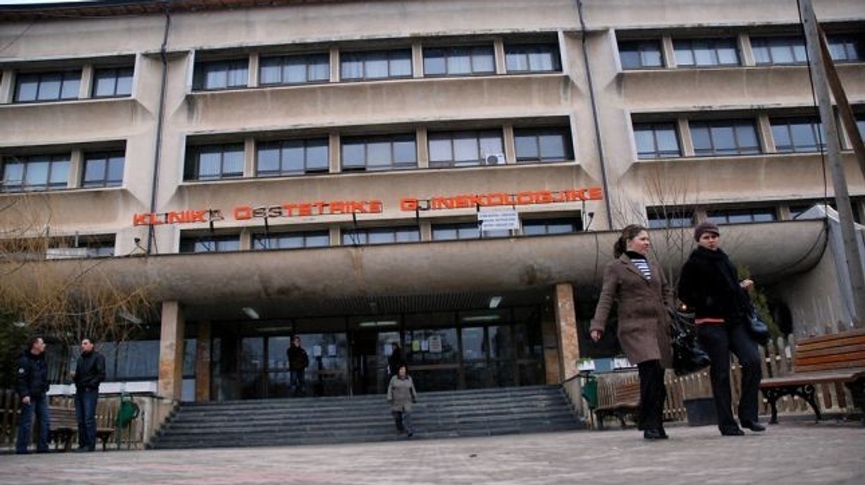 2017/04/Gjinekologji-QKUK.jpg