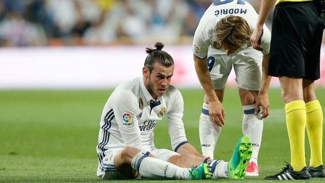 2017/05/bale.jpg