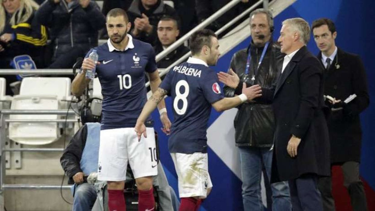 2017/05/deschamps-evoque-l-affaire-valbuena_165235.jpg