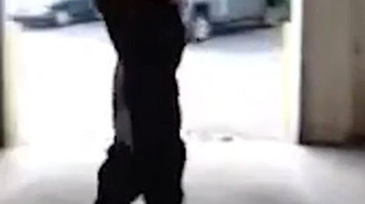 2017/05/Përmes-kësaj-pajisjeje-pretendon-se-mund-të-fshihet-lehtë-nga-policët-foto-e1494770692551.jpg