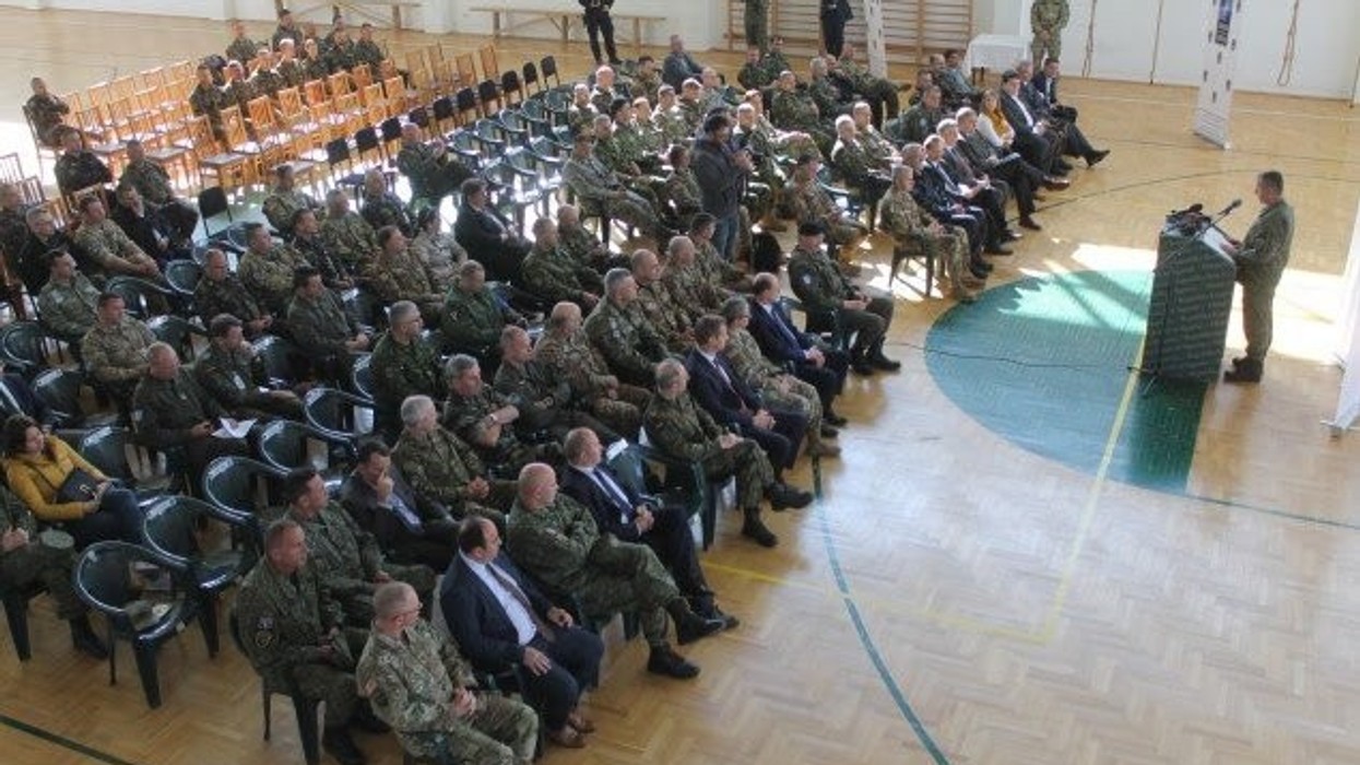 2017/06/kfor.jpg