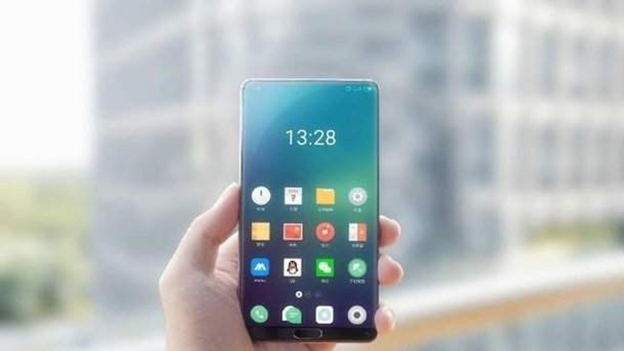 2017/07/Meizu-Bezel-less-phone.jpg