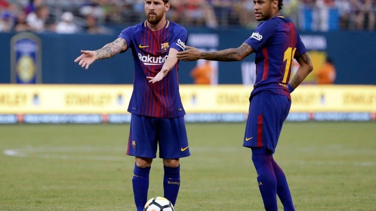 2017/07/messi-neymar-1-e1501517138999.jpg