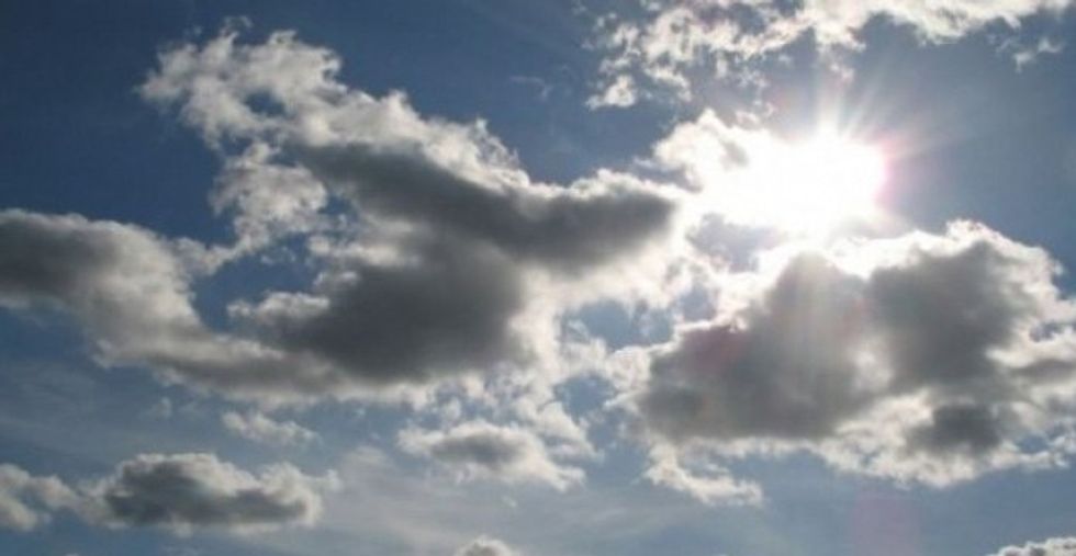 DPHM: Mot me vranësira dhe reshje shiu gjatë ditëve të para të javës