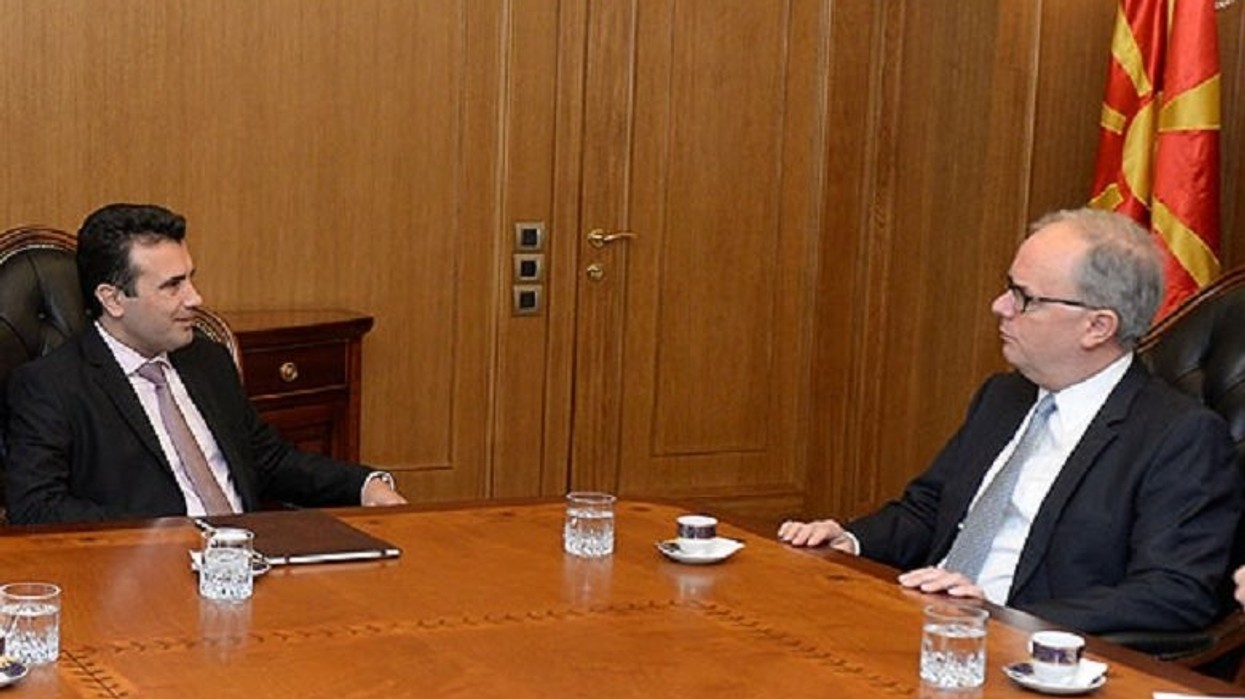 2017/07/Zaev-Pinnington.jpg