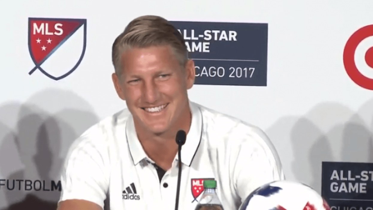 2017/08/bastian-schweinsteiger.png