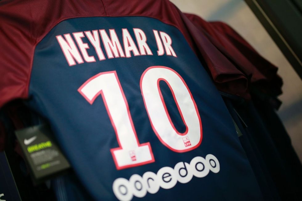 2017/08/neymar-10.jpg