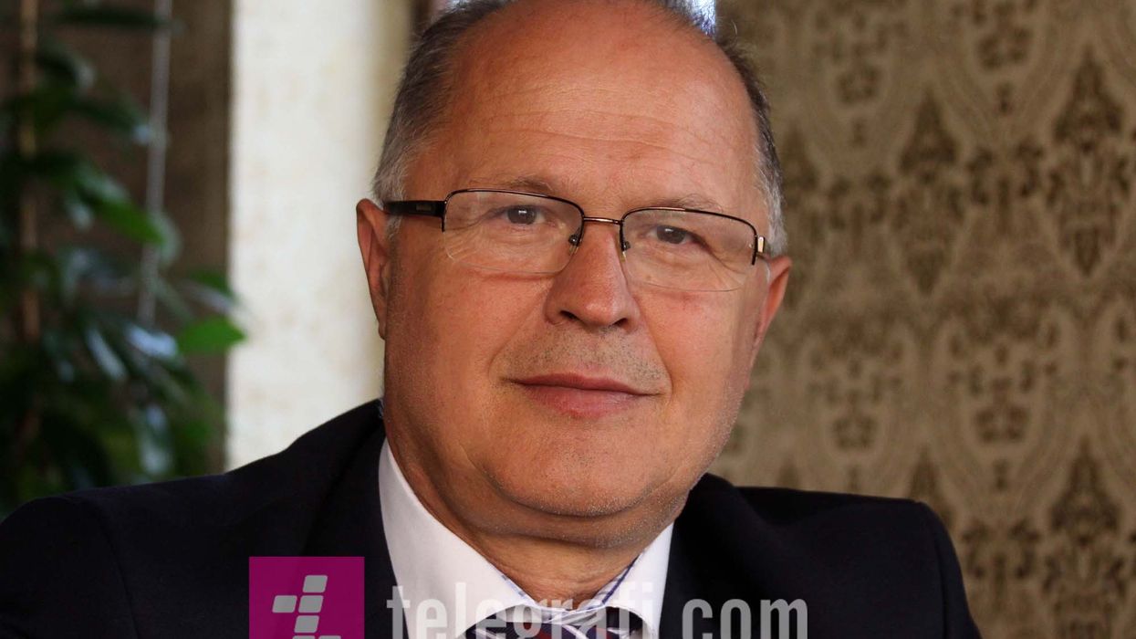 Ramiz Kelmendi rrëfen përvojën e investimit në Maqedoninë e Veriut dhe bën apel për mbështetjen e investitorëve të huaj në Shqipëri Ramiz Kelmendi rrëfen përvojën e investimit në Maqedoninë e Veriut dhe bën apel për mbështetjen e investitorëve të huaj në Shqipëri