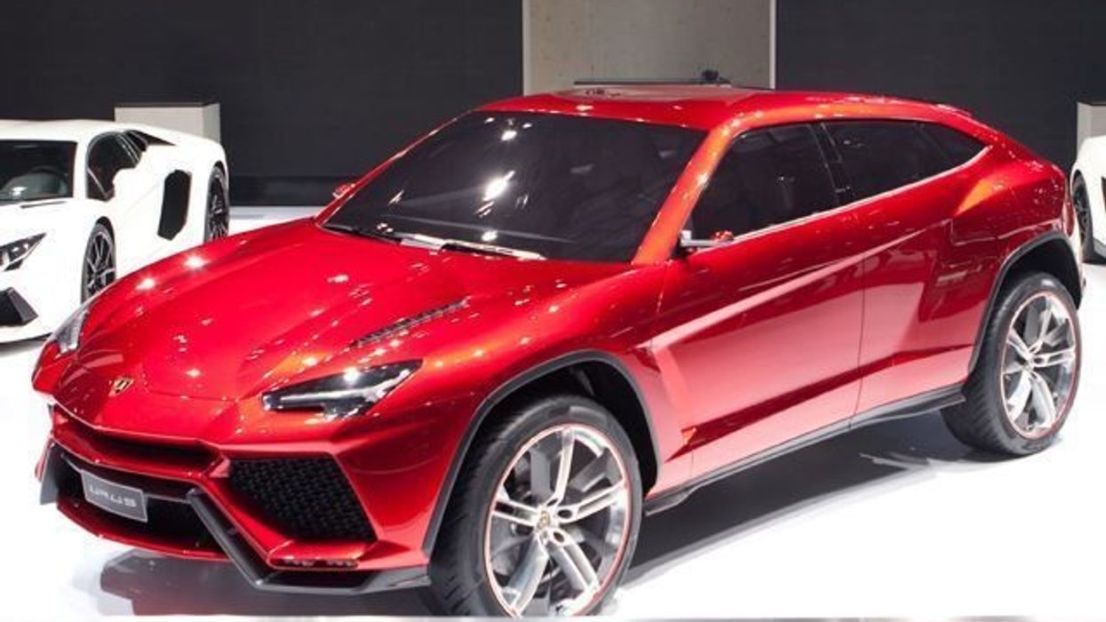 2017/09/Lamborghini-përmbyllë-një-vit-të-suksesshëm-me-lansimin-e-SUV-Urus-foto.jpg