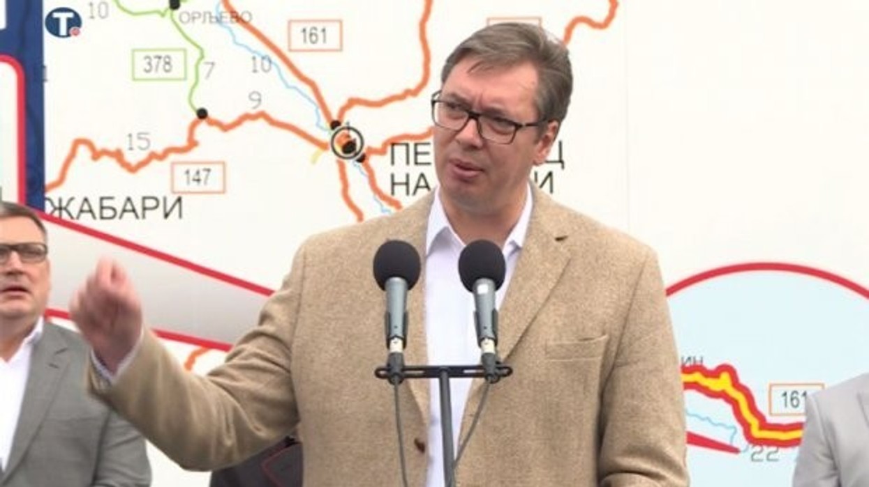 2017/09/vucic.jpg