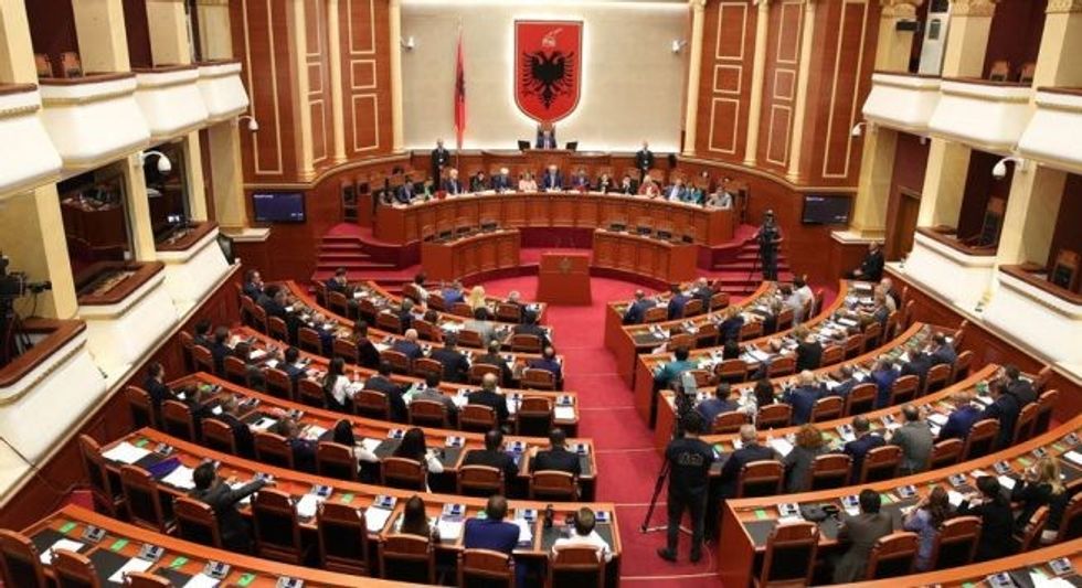 2017/10/kuvendi-i-shqiperise-655x356.jpg