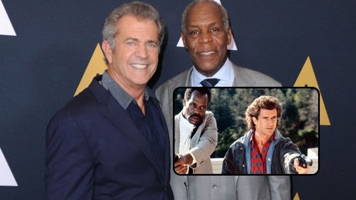 2017/10/MelGibsonDanyGlover.jpg