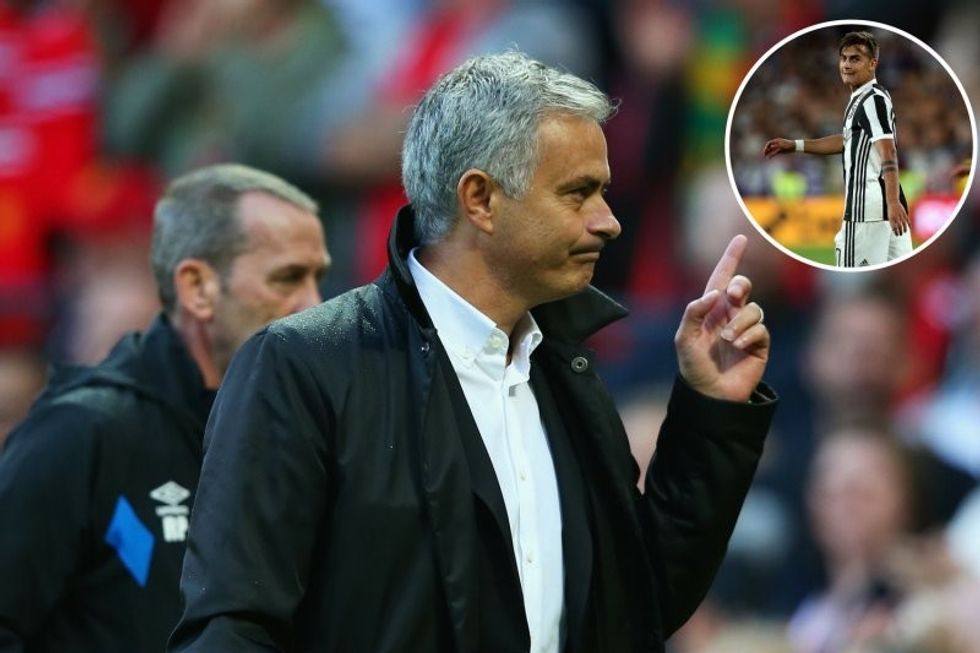 2017/10/mourinho-dybala.jpg