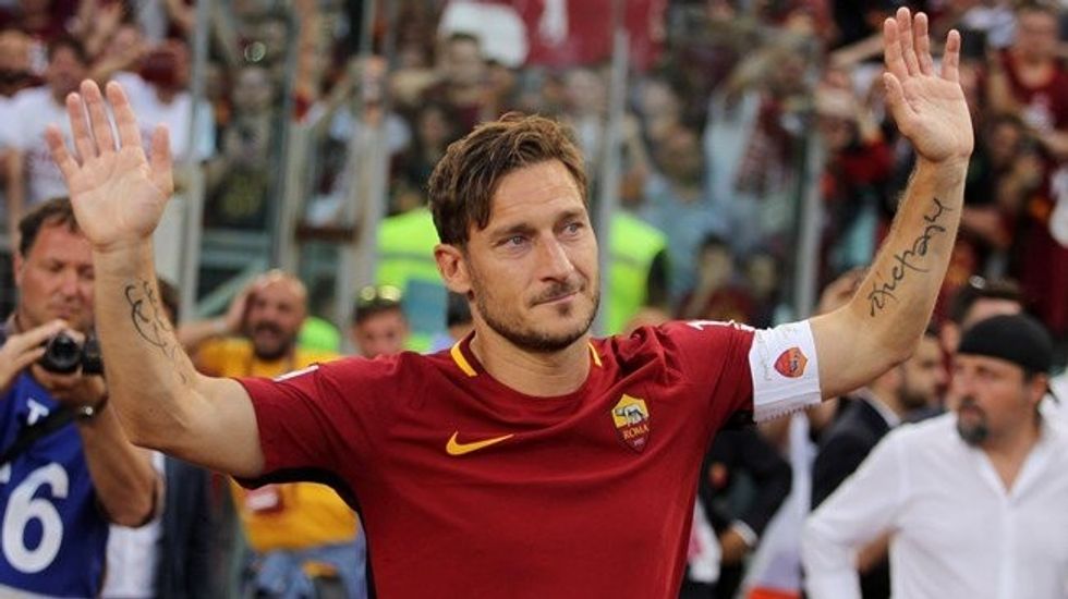 2017/10/totti.jpg
