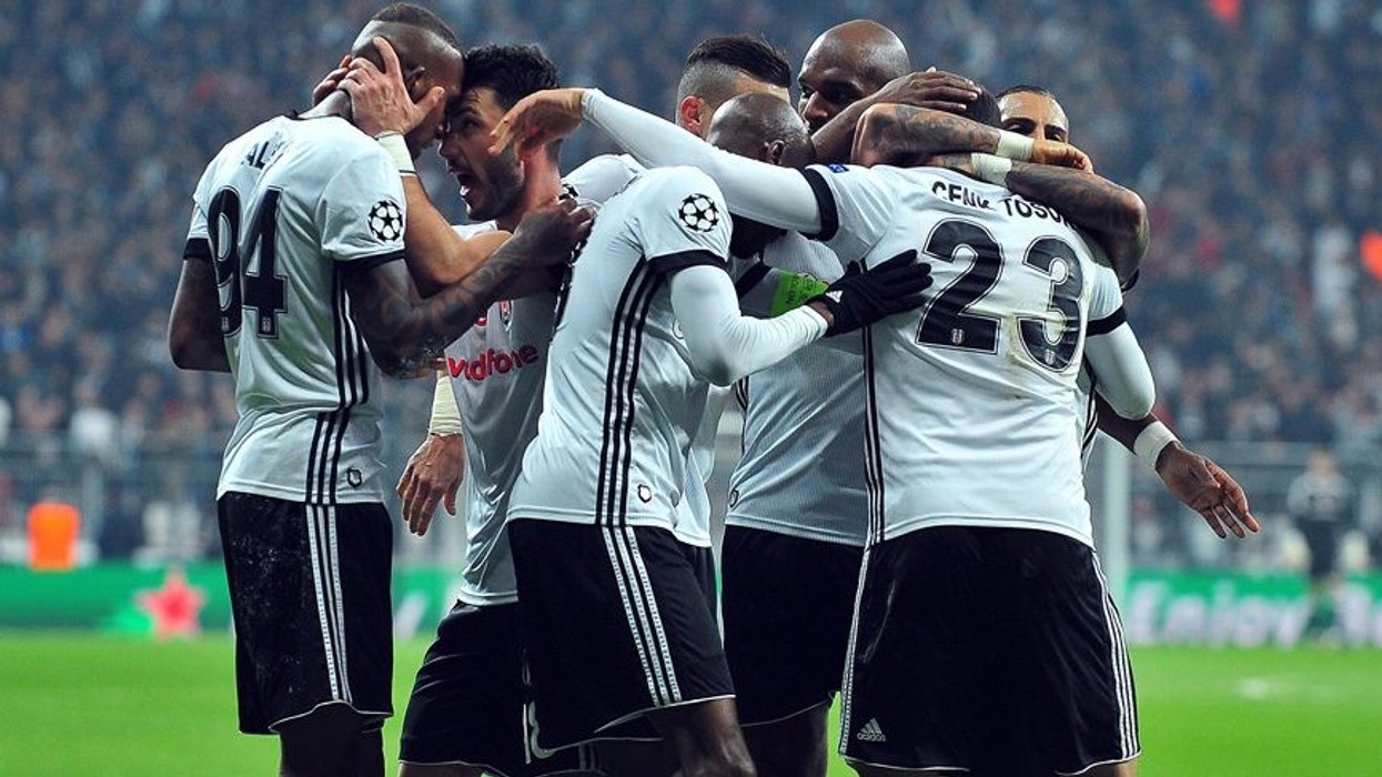 2017/11/besiktas2445654.jpg