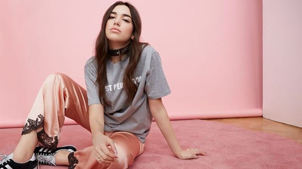 2017/11/dua-lipa-4.jpg