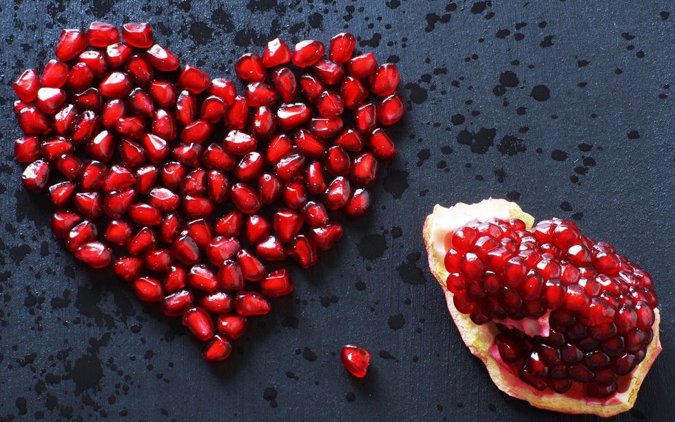 2017 11 FOOD pomegranate heart seeds arils bigstock 194739154 MAIN e1614599209605